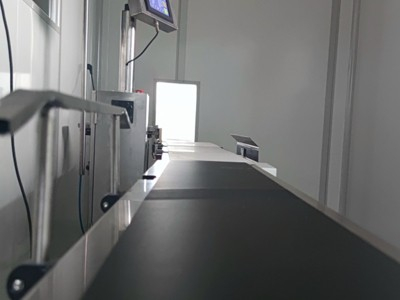 邦森獸藥-生產(chǎn)線(xiàn)